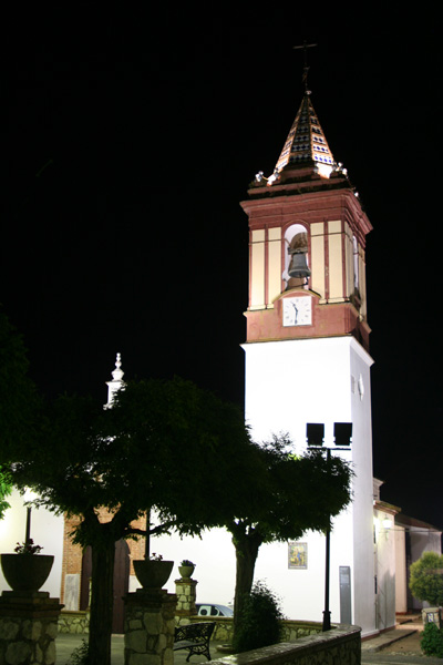 ?image=Cortelazor/churchAtNight.jpg
