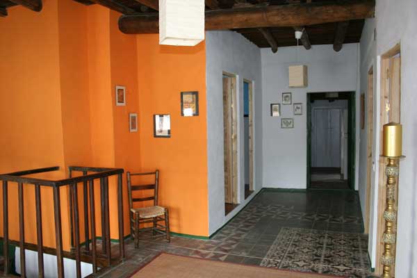 ?image=The House/AreaUpstairs.jpg